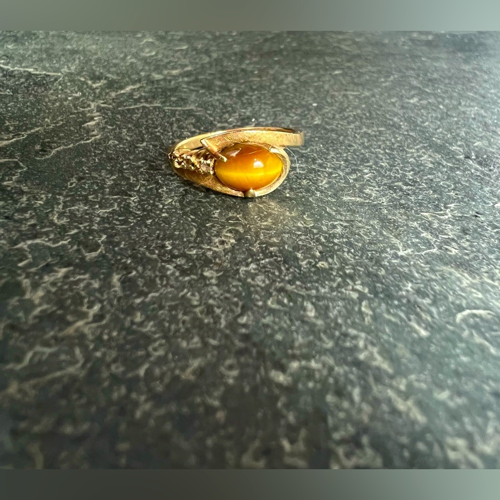 14k Gold Tigers Eye Ring